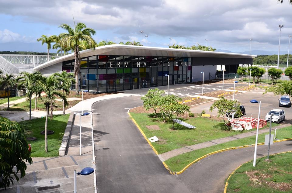 Nous sommes ravis de vous annoncer la reouverture du terminal regional de l'aeroport de Guadeloupe Pointe à Pitre, à compter de ce 15 decembre 2021.

L'enregistrement de nos vols se fait donc desormais au comptoir n°53.
